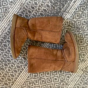 Ugg Classic Boots Sz 6